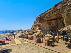 GRCIJA BLOG - 2020 Oasis beach bar v skali